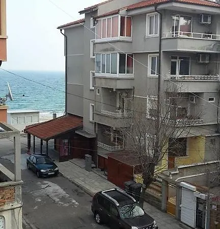 Alex Apartment